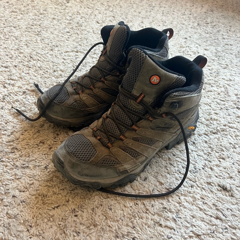 Merrell Moab hiking boots